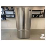 2020 Samsung 30' French Door Refrigerator