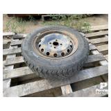 185/65R14 Studded Winter Tire w/ Hyundai Rim