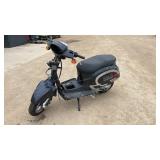 *Benzhou Gas Moped / Scooter