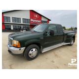 1999 Ford F-350 Super Duty XL 4X4 Pickup V8, 7.3 T