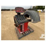 Hunter DSP9600 Tire Balancer
