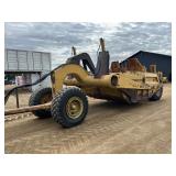 Caterpillar 463 25Yrd Pull-Type Scraper