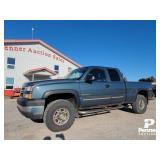 2007 Chevrolet Silverado 2500 Pickup 4X4 V8, 6L