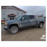 2006 GMC Sierra 2500HD Pickup 4X4 V8, 6.6 T