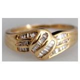 ESTATE 14k GOLD AND CHANNEL SET BAGUETTE DIAMOND RING