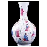 Chinese Porcelain Vase, Military Scene