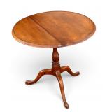 Queen Anne Pie Crust Tea Table
