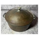 Wagner Ware Sidney Size 8 Cast Iron Round Roaster with Lid