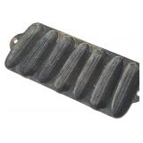 Vintage Cast Iron Seven Ear Corn Stick Baking Pan