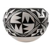 Marie Torivio, Acoma Pueblo Pottery Jar
