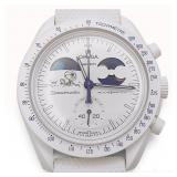 Omega x Swatch Snoopy MoonSwatch Mission to Earthphase White Bioceramic Wristwatch with Box