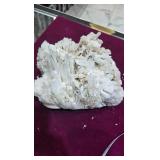 A RARE SCOLECITE SPECIMEN FORMATION