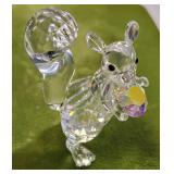 swarovski squirrel holding a diamond in orip pkg