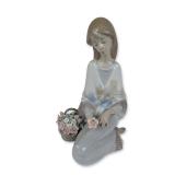 Lladro Flower Song Porcelain Figurine 7607