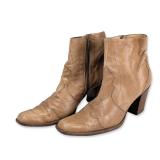 Pair of Duccio Del Duca Italian Leather Western Ankle Boots, Vero Cuoio