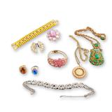 9pc Assortment of Vintage Costume Jewelry