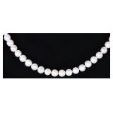 14K YELLOW GOLD CLASP WHITE PEARL LADIES NECKLACE