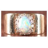 14K YELLOW GOLD LADIES RING W/ OPAL & DIAMONDS