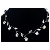 VINTAGE KLM SOLID STERLING DAISY LADIES NECKLACE