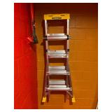 ladder 