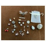 Lot of Various Vintage Costume Jewelry Pieces