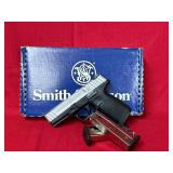 Smith & Wesson Model SD9 VE 9mm Pistol