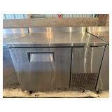 True TWT-44F Worktop Freezer
