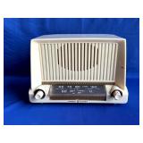 Antique General Electric Tube Radio