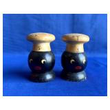 Vintage Black Americana S&P Set