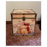 Retro Style Decorative Storage Trunk