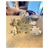 Vintage Christmas Dishes