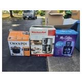 Lot of Small Kitchen Appliances