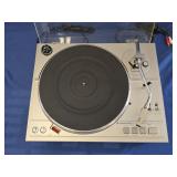 Vintage Kenwood KD-2100 Turntable