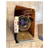Box Lot of Kitchen Goods