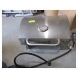 SMOKE HOLLOW SMALL PORTABLE GRILL