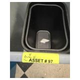 Plastic Trash Cans  17 Piece