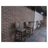 Booth & Seating in Right Corner Area