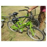 2 Jamis Taxi Bicycles: Green, 2 w/Baskets