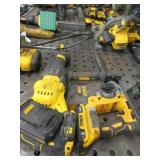 DEWALT 20 VOLT POWER TOOLS 3 PC