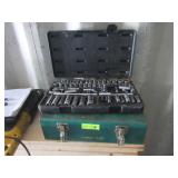 GREEN LEE HOLE PUNCH