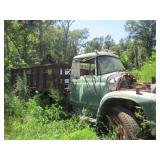 DUMP TRUCK PARTS ONLY GOOD BED
