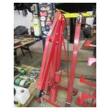 ENGINE HOIST