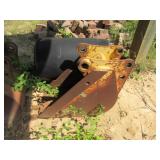 Backhoe Bucket: Approx. 16"