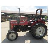 Massey Ferguson Tractor: 2315, 700 Hrs.