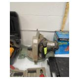 COMPOUND MITER SAW 10"
