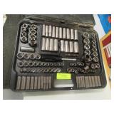 CRAFTSMAN TOOLS & BOX - COMPLETE SET