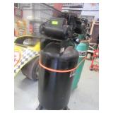 AIR COMPRESSOR 5 HP BY BLACK MAX