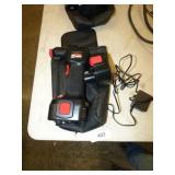 NEW PORTABLE AIIR COMPRESSOR WORKS GOOD