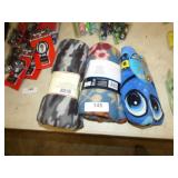 2 NEW THROWS & NEW HOODED BEACH TOWEL