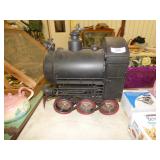 NEW (THE BARREL SHACK) LARGE METAL TRAIN W/WORLD